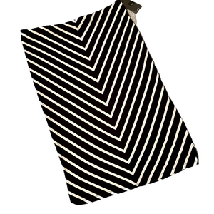 NWT MOSSIMO stretch black and white skirt great for the beach size xl